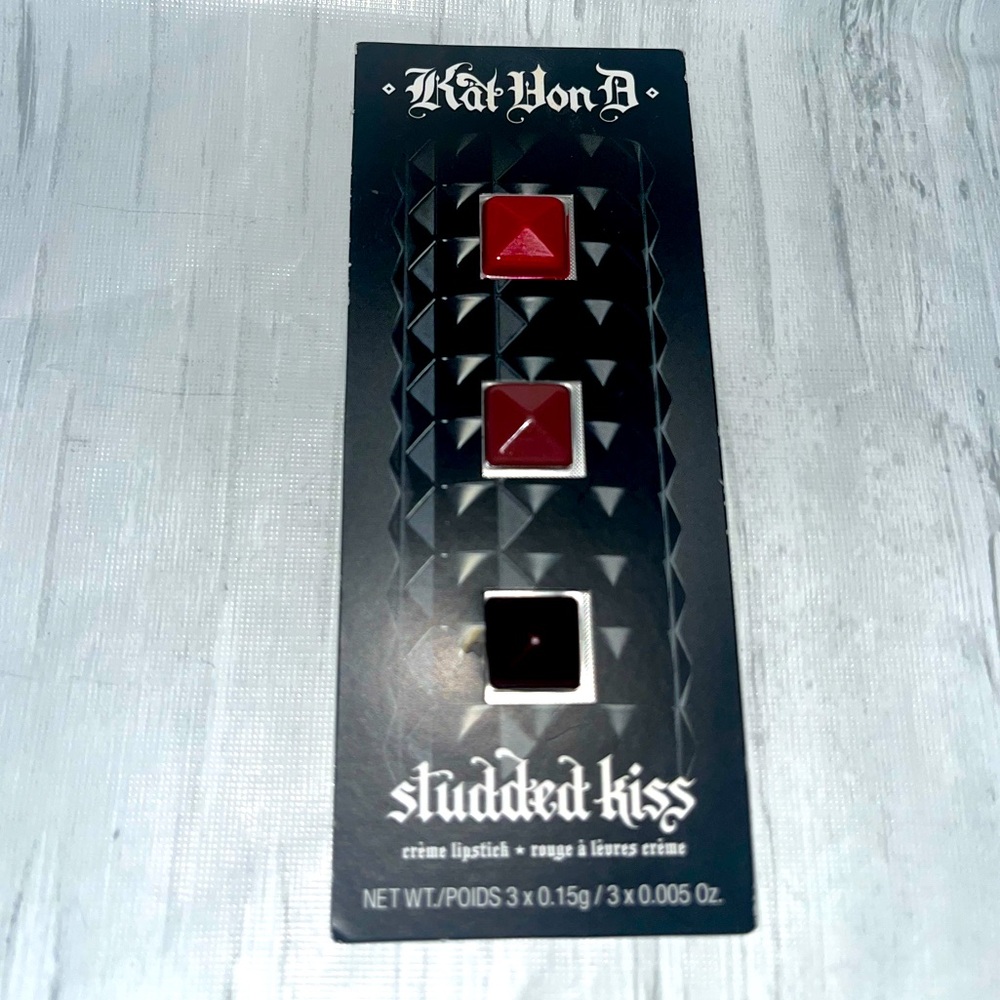 Kat Von D makeup sample